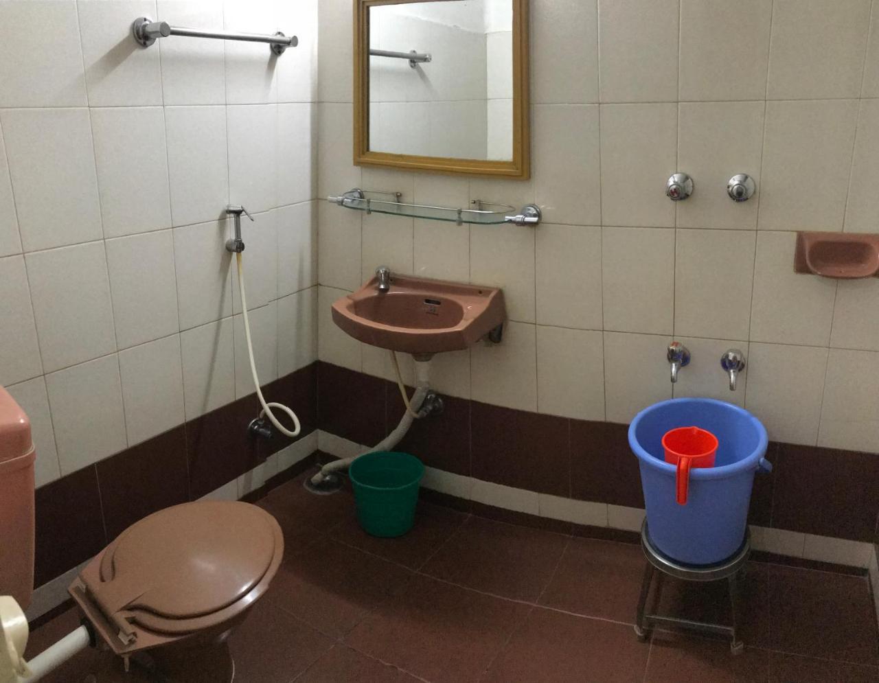 بلغاوم Hotel Satkar Cafeteria المظهر الخارجي الصورة