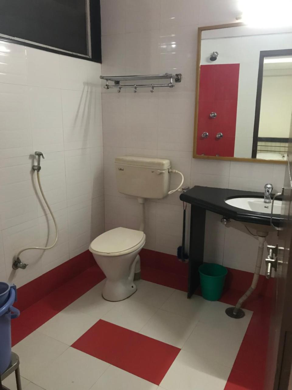 بلغاوم Hotel Satkar Cafeteria المظهر الخارجي الصورة